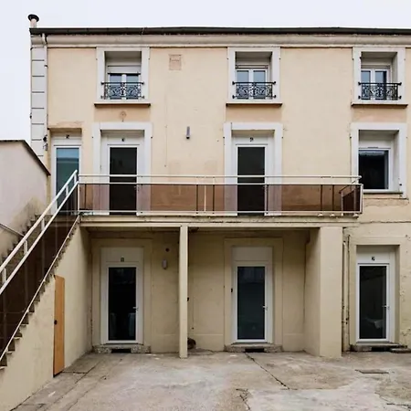 De 2 Chambres Avec Wifi A Chamond Appartement